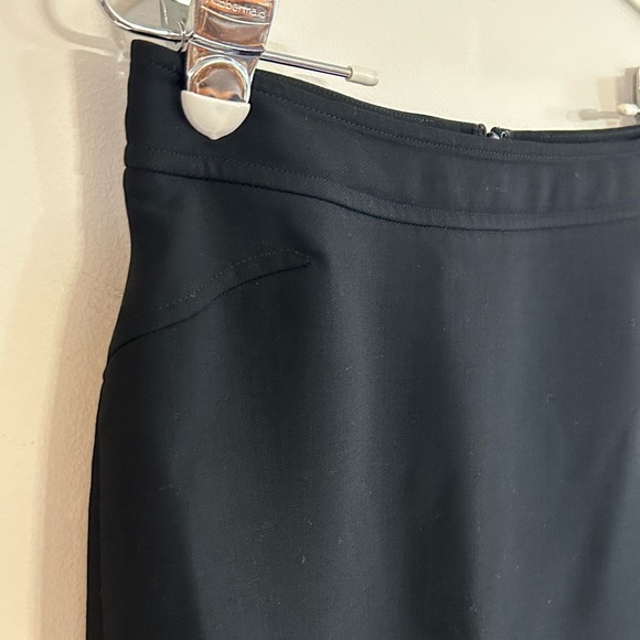 BURBERRY LONDON  SKIRT Sz EU 38 US 4 Black Straight Midi Above Knee Wool Blend - Picture 2 of 9